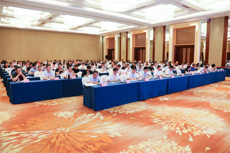 A QGM meghívást kapott, hogy vegyen részt a 2025-ös építőanyag-gépek szabványosítási konferenciáján